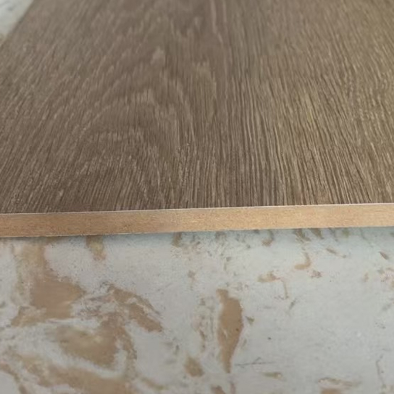 Csúszásgátló karcálló laminált kerek lépcsőfok